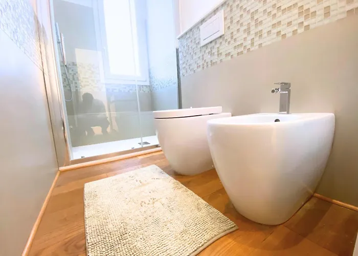 A Stone's Throw From Piazza Maggiore شقة