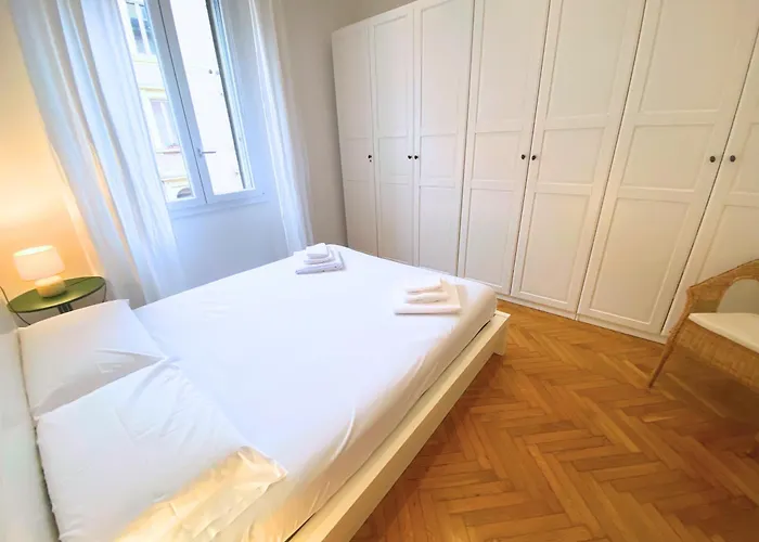 A Stone's Throw From Piazza Maggiore Appartement